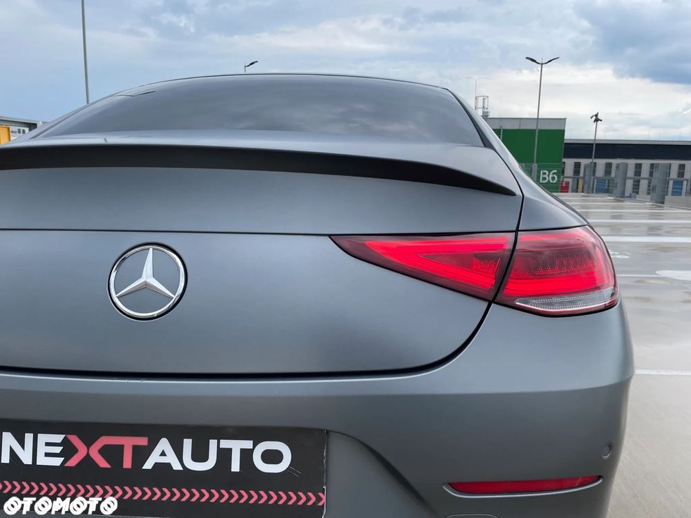 Mercedes-Benz CLS 300 d 4Matic 9G-TRONIC AMG Line - 13