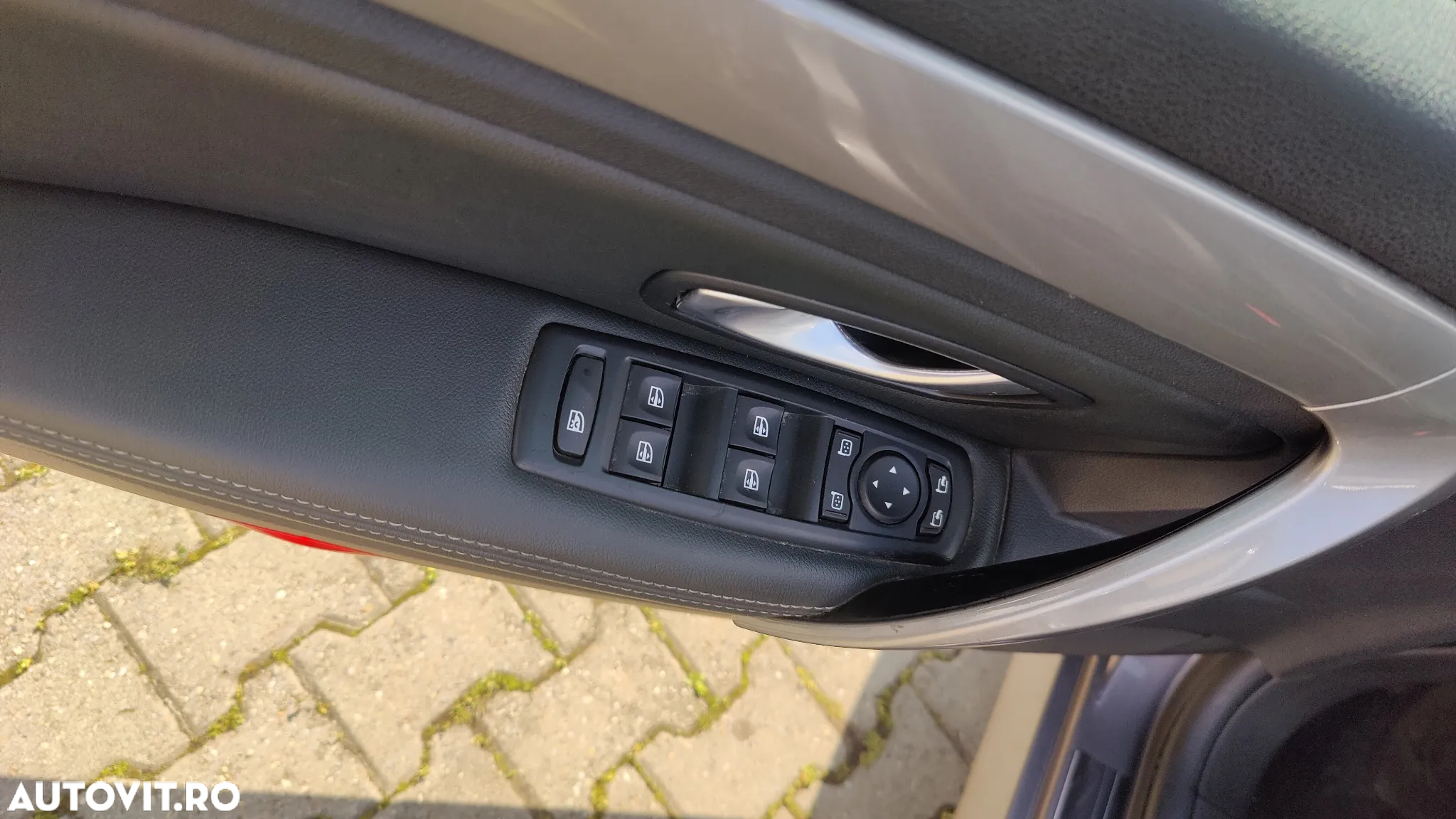 Renault Laguna dCi 110 FAP Dynamique - 11
