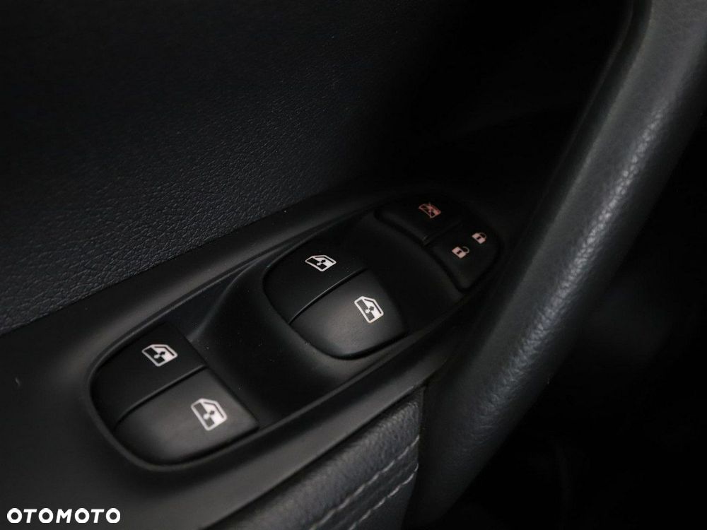 Nissan Qashqai 1.3 DIG-T Acenta - 35