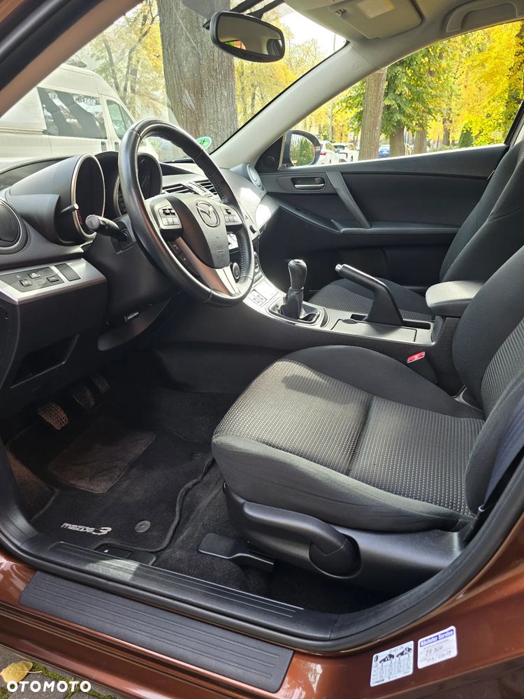 Mazda 3 - 18