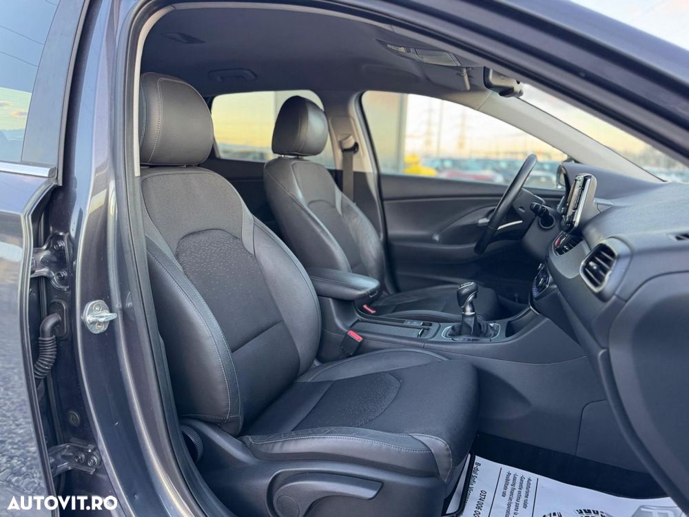 Hyundai i30 1.6 CRDI 48V-Hybrid Prime - 23