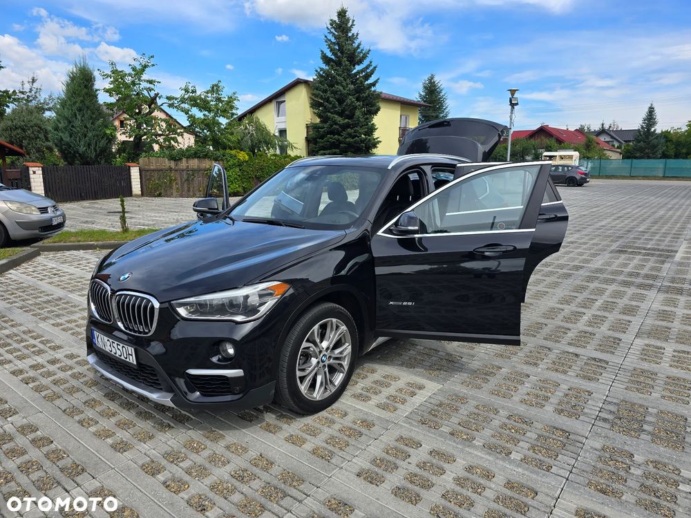 BMW X1 xDrive25i Sport Line sport - 1