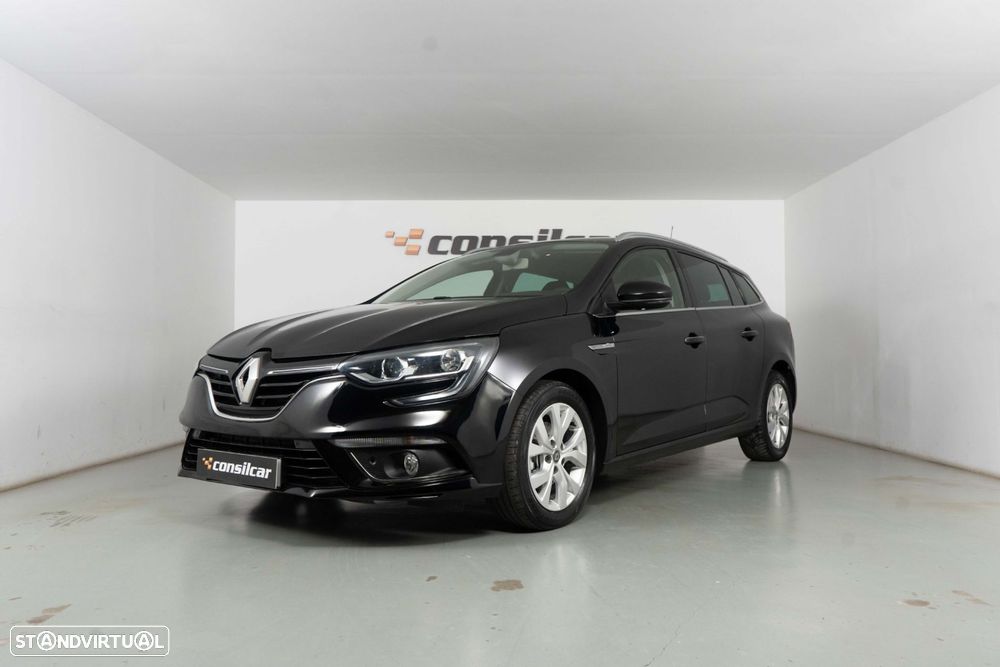 Renault Mégane Sport Tourer - 9