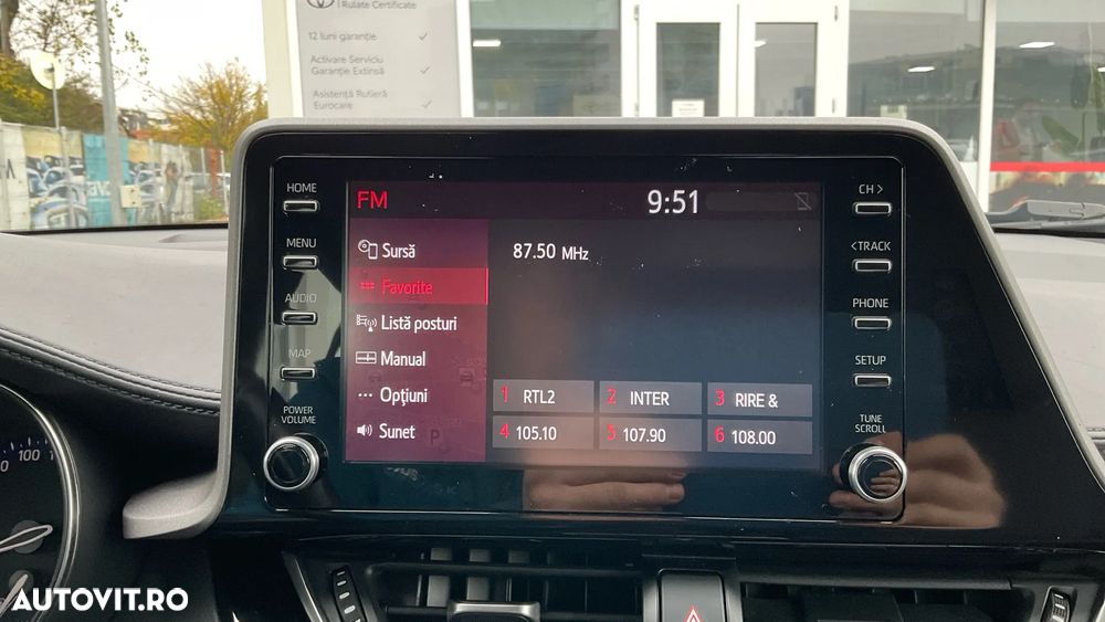 Toyota C-HR 2.0 Hybrid Business-Edition - 30