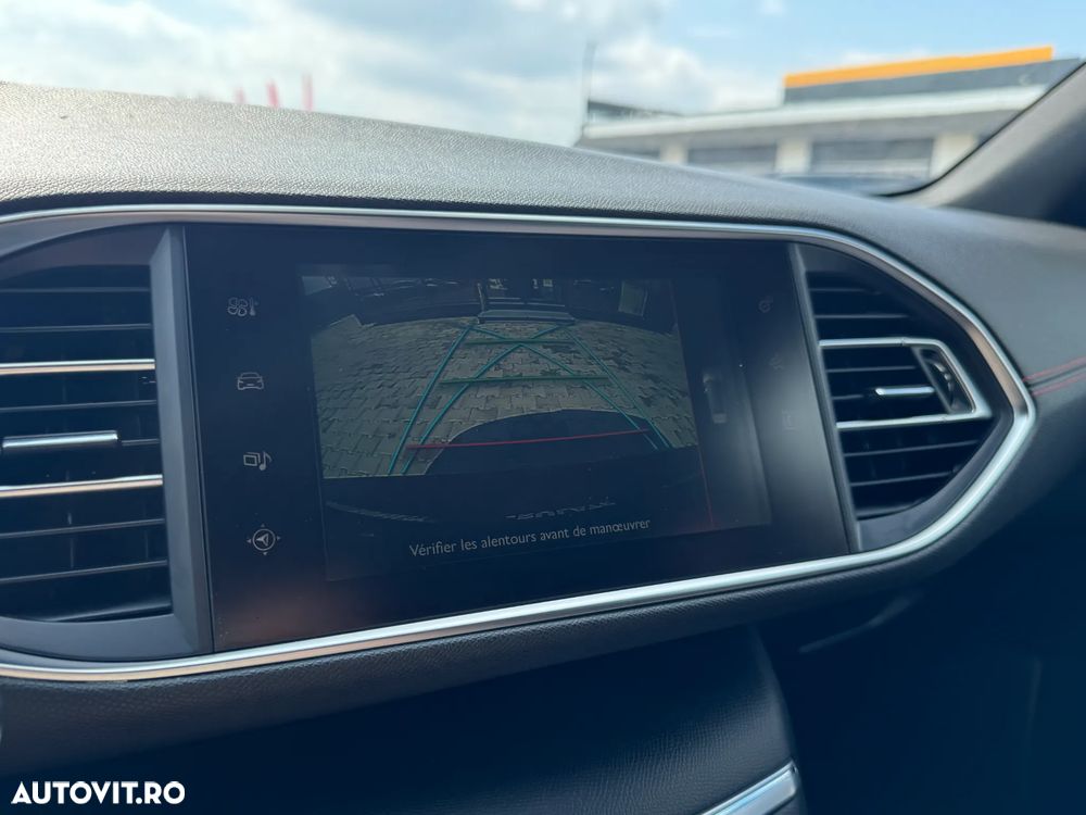 Peugeot 308 BlueHDi 180 EAT6 GT - 28