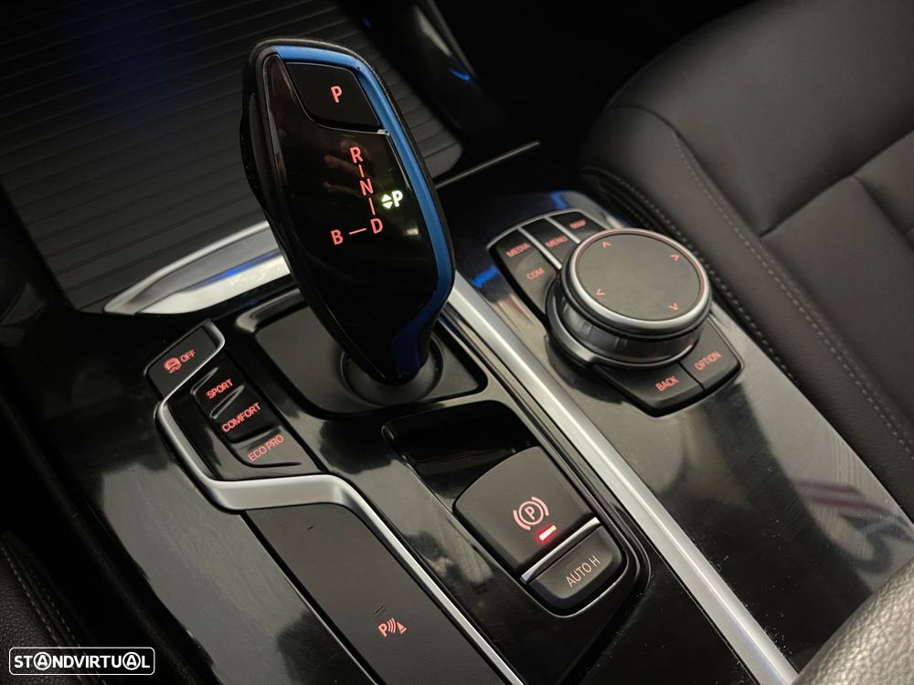 BMW iX3 Inspiring - 37