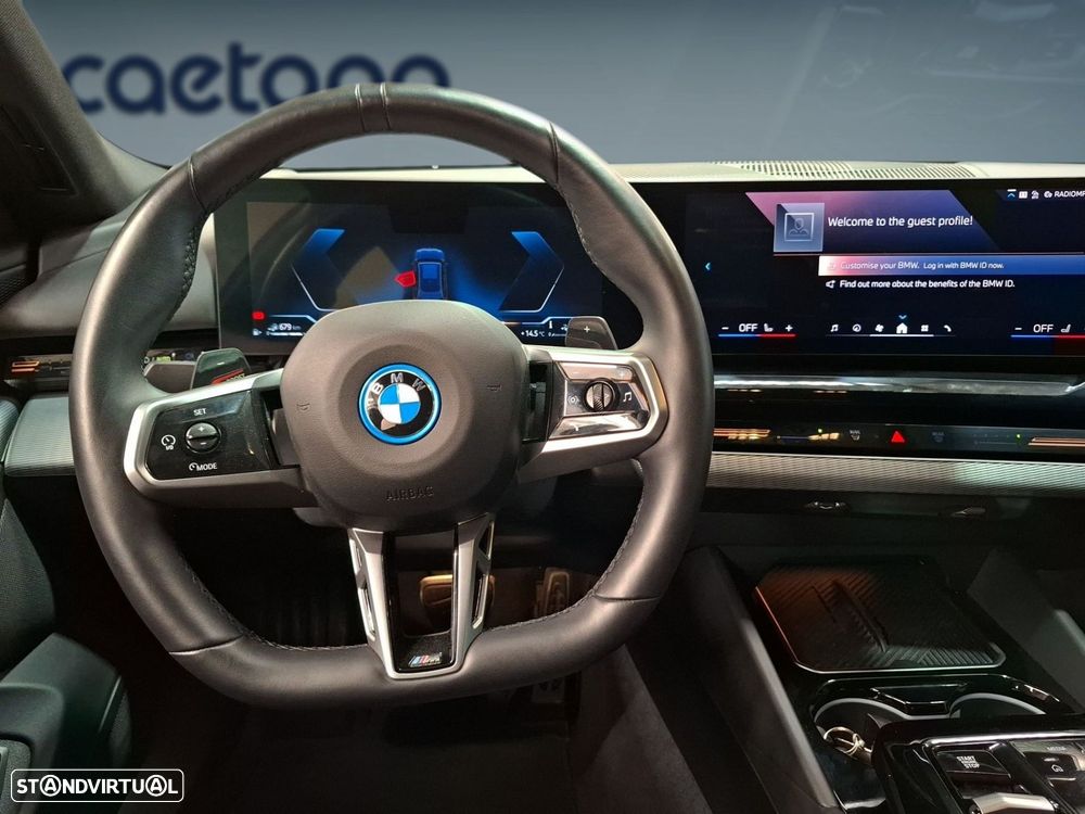 BMW 530 e Pack Desportivo M - 13