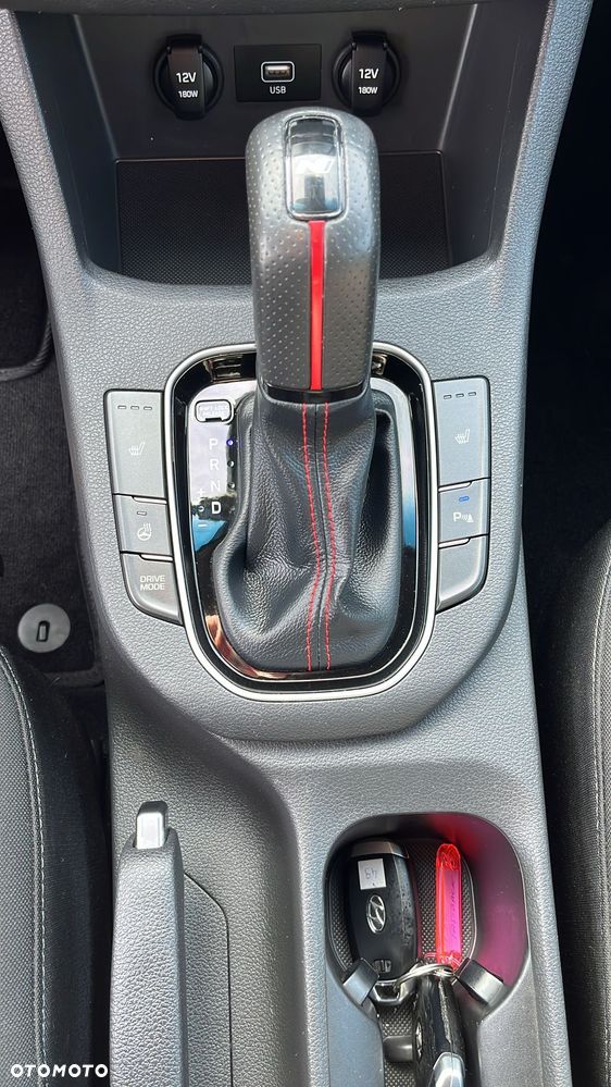 Hyundai i30 1.5 T-GDI 48V-Hybrid DCT N-Line - 16