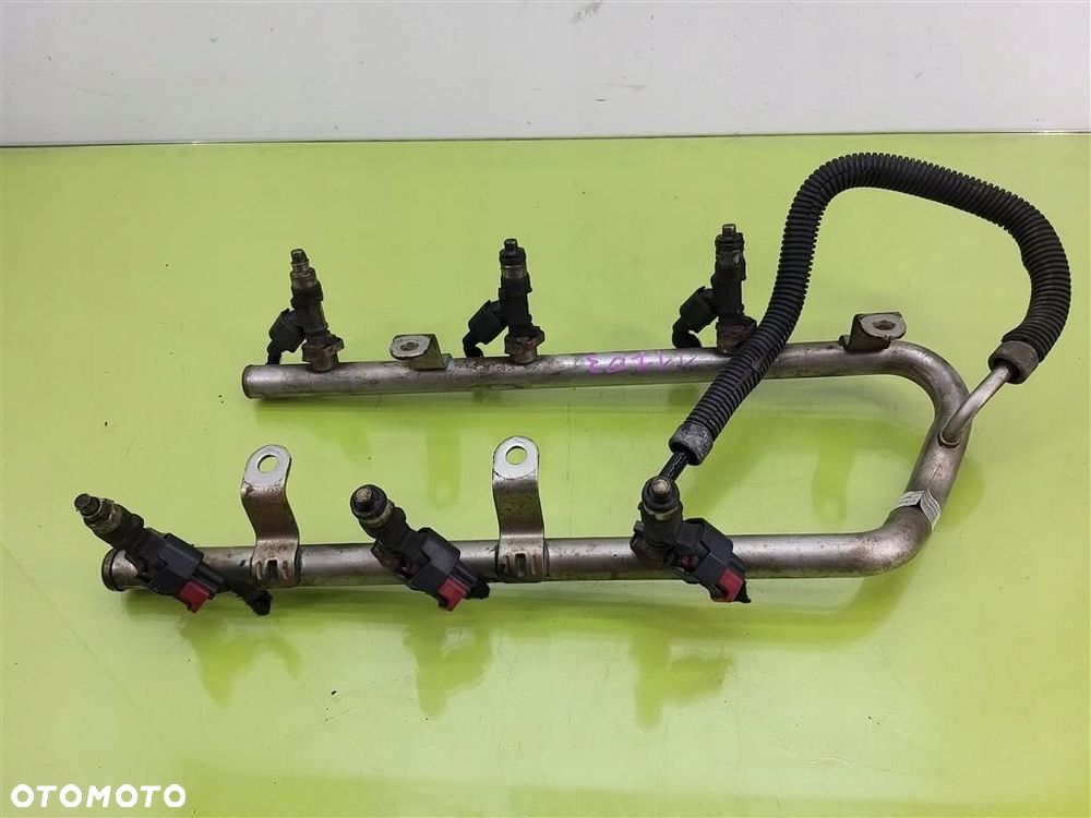 Listwa wtryskowa Dodge Magnum 2004-2008 3,5 V6 B 1890AB 077147 ORYGINAŁ - 1