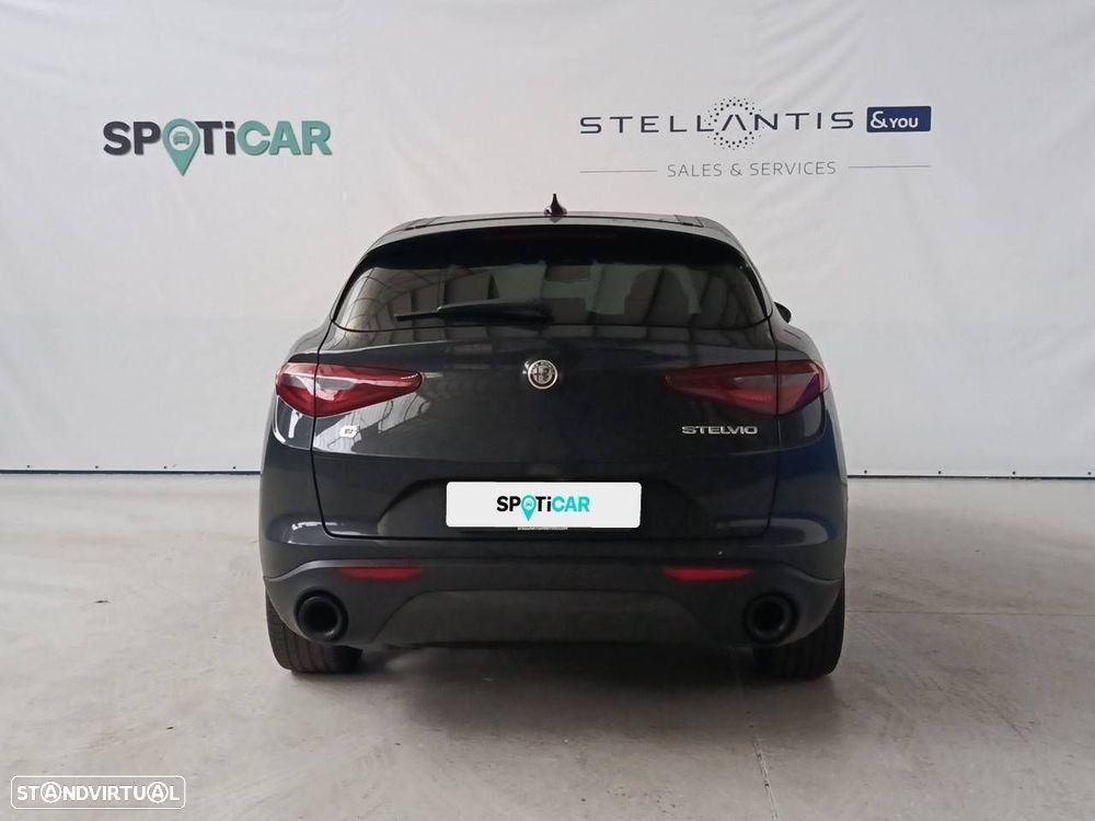 Alfa Romeo Stelvio 2.2 D Sprint Q4 AT8 - 7