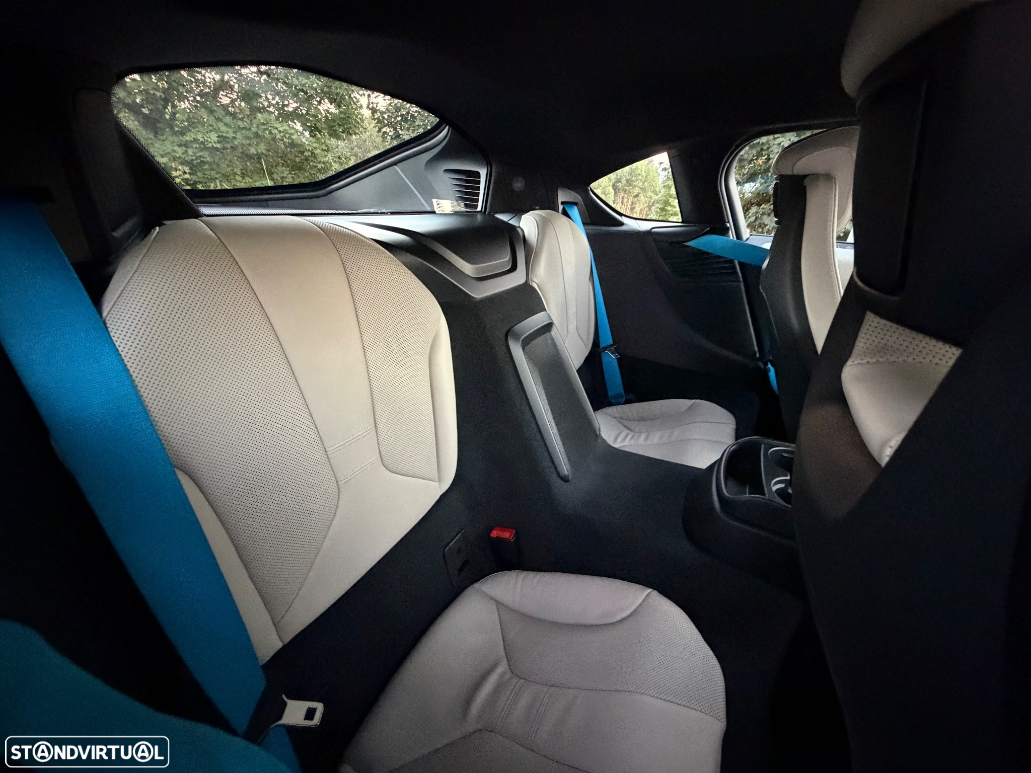 BMW i8 Standard - 40