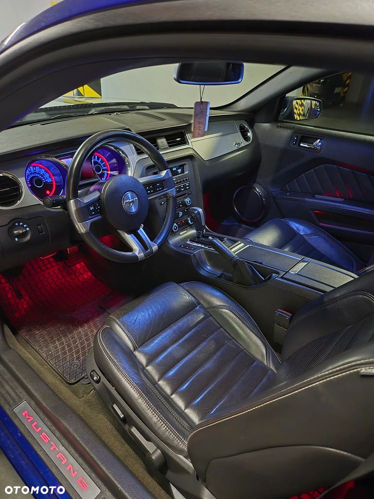 Ford Mustang 3.7 V6 Premium - 6