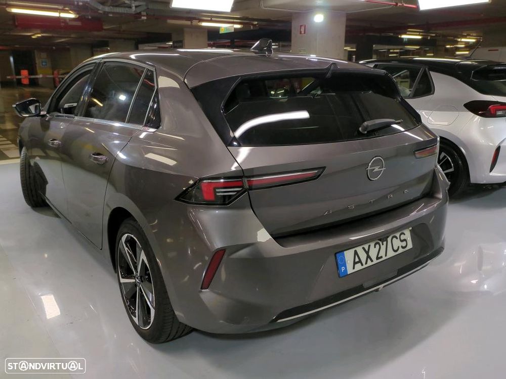 Opel Astra 1.5 D Elegance - 3