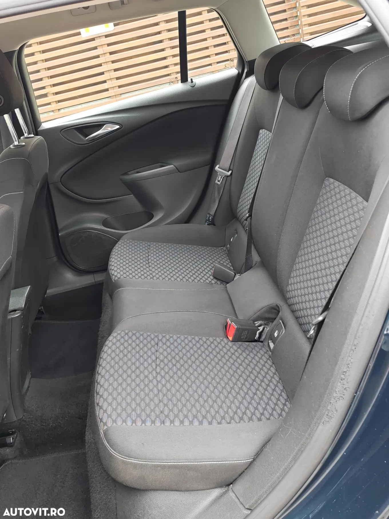 Opel Astra 1.6 D (CDTI) Sports Tourer Innovation - 11