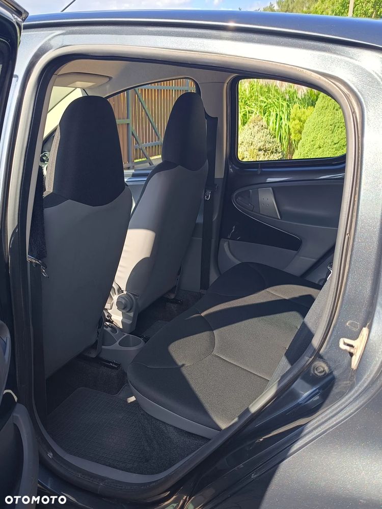 Toyota Aygo 1.0 VVT-i Sol - 9