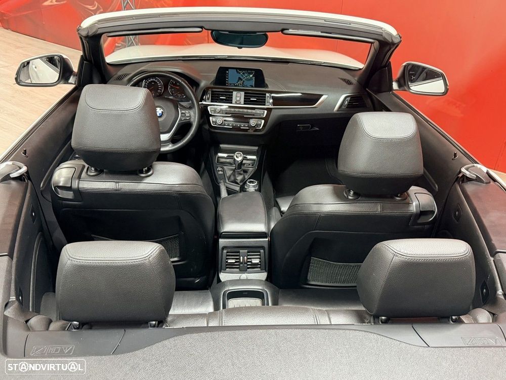 BMW 218 i Cabrio Line Sport - 14