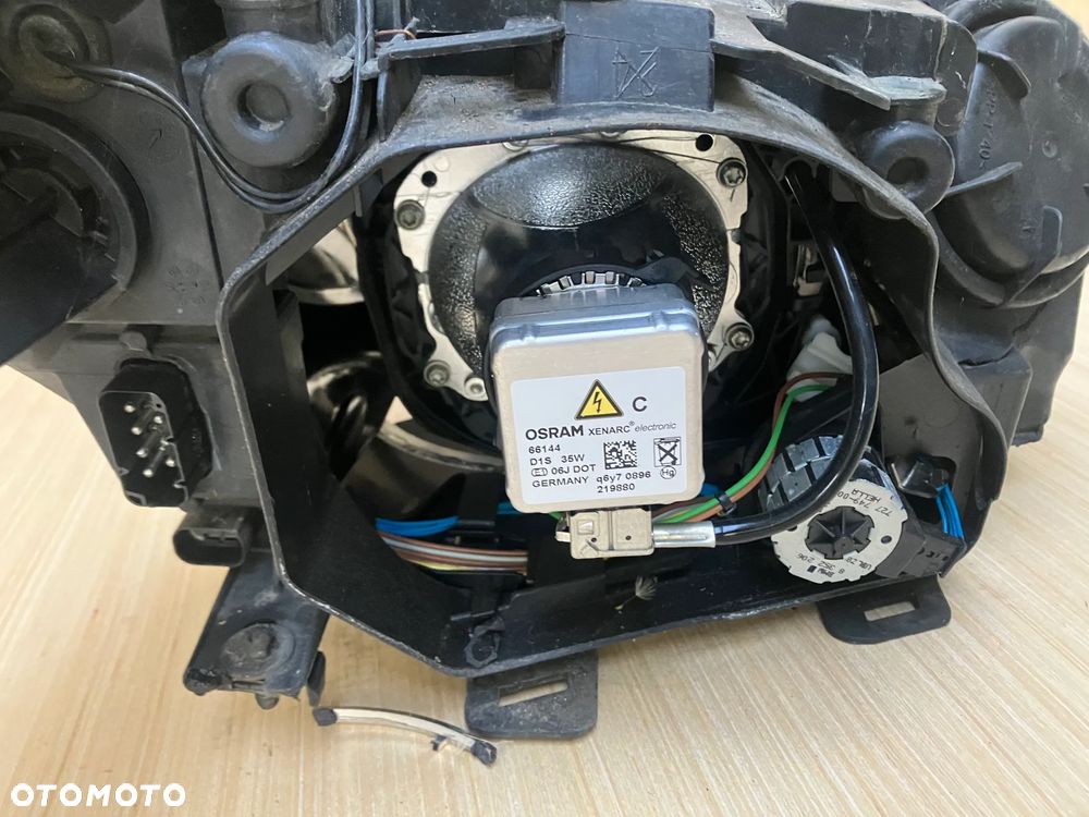 LAMPA PRZÓD BMW E60 E61 XENON WIĄZKA OBUDOWA PALNIK 7160193 ODBŁYŚNIK SOCZEWKA STARTER ZAPŁONNIK D1S INSTALACJA KABLE LAMPY RINGI - 6