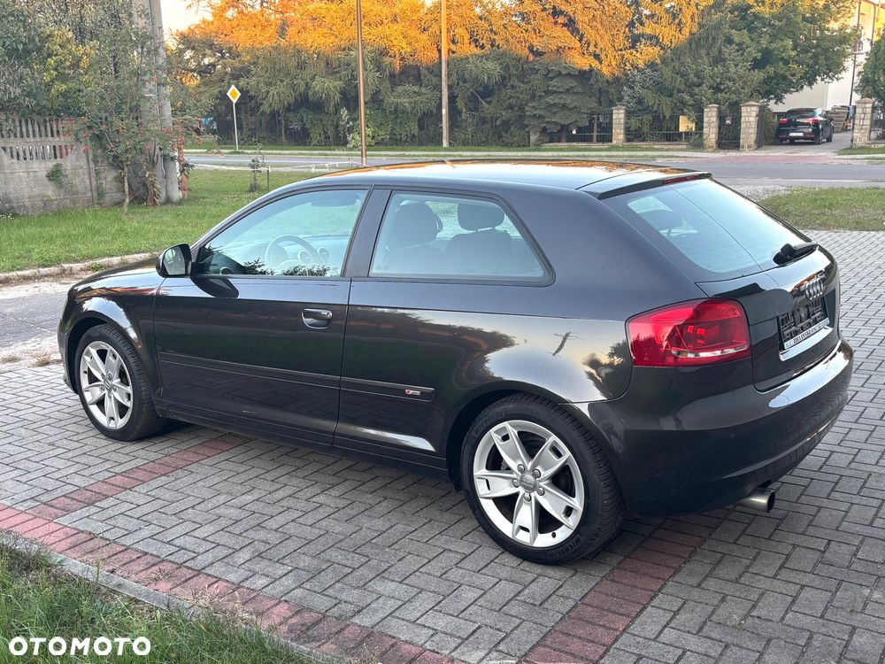 Audi A3 1.6 Attraction - 4