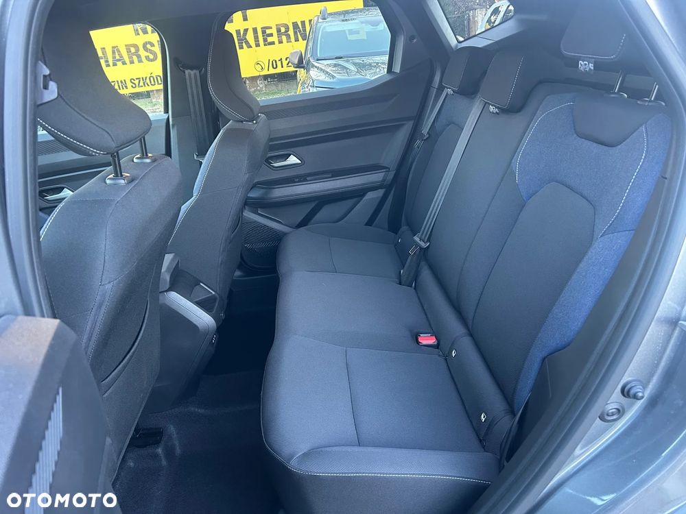 Dacia Duster 1.6 Full Hybrid 140 Journey MMT - 13