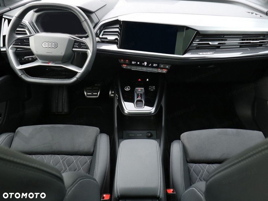 Audi Q4 e-tron - 11