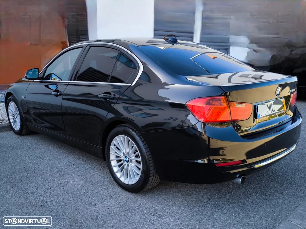 BMW 320 d Auto Line Luxury - 24