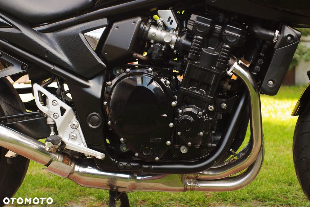 Suzuki Bandit - 12