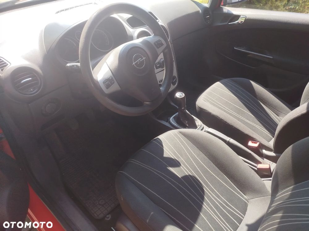 Opel Corsa - 4