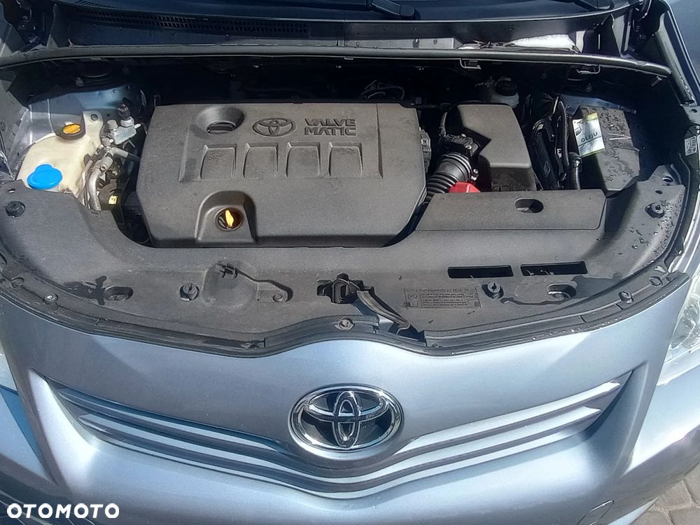 Toyota Verso 1.8 Travel - 15