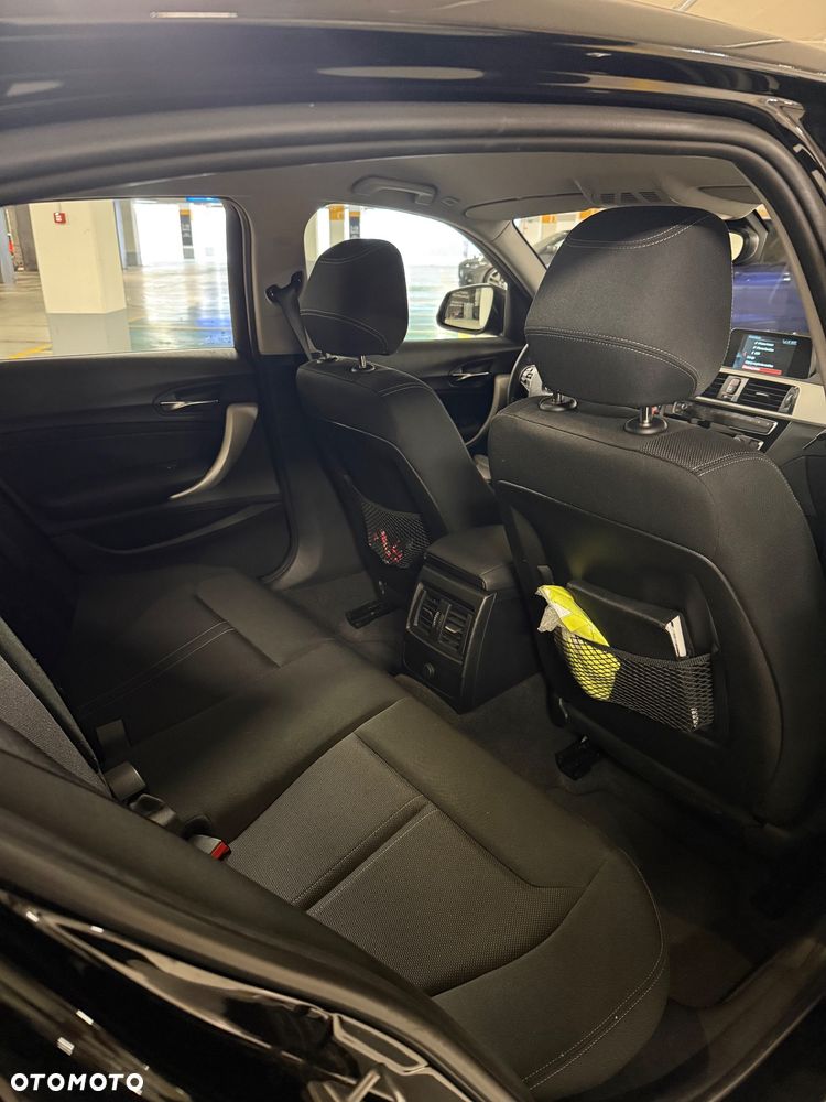 BMW Seria 1 120i Advantage - 9