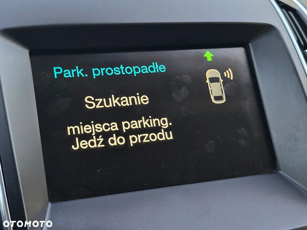 Ford S-Max 2.0 TDCi Titanium PowerShift - 25
