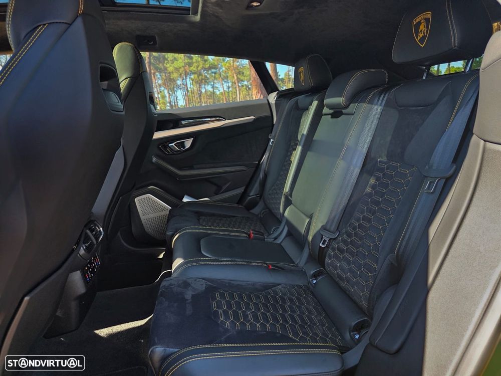 Lamborghini Urus 4.0 V8 - 25