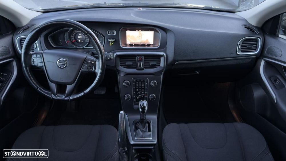 Volvo V40 - 6