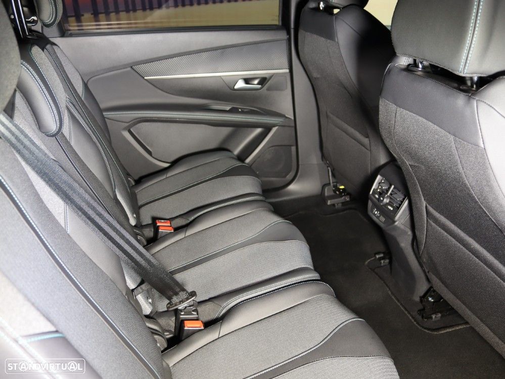 Peugeot 5008 1.5 BlueHDi Allure Pack EAT8 - 15