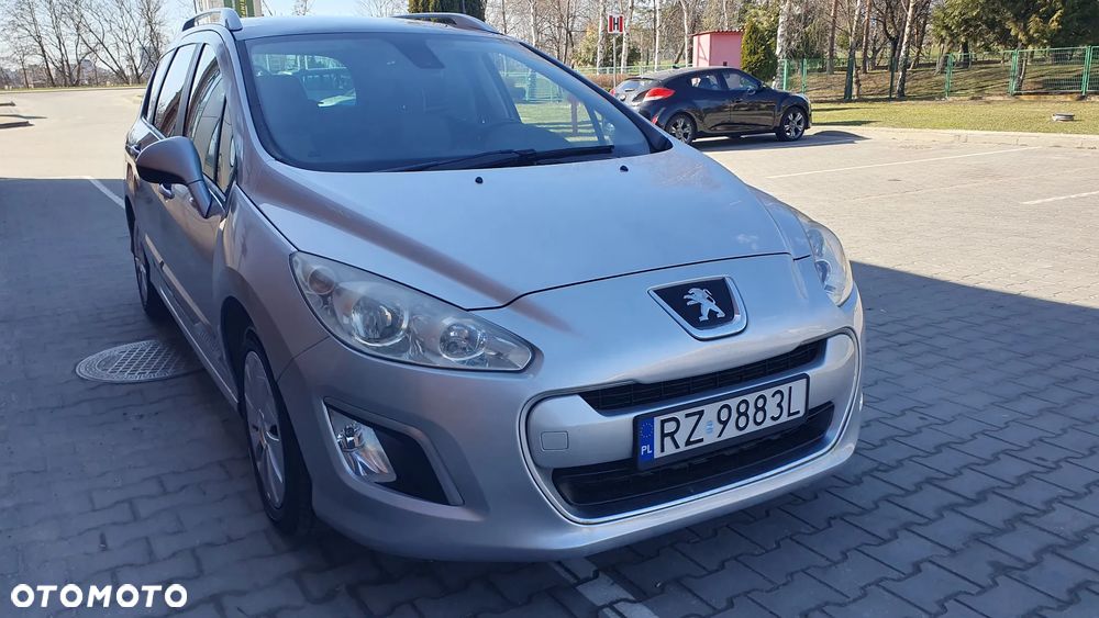 Peugeot 308 1.6 HDi Premium Plus - 20