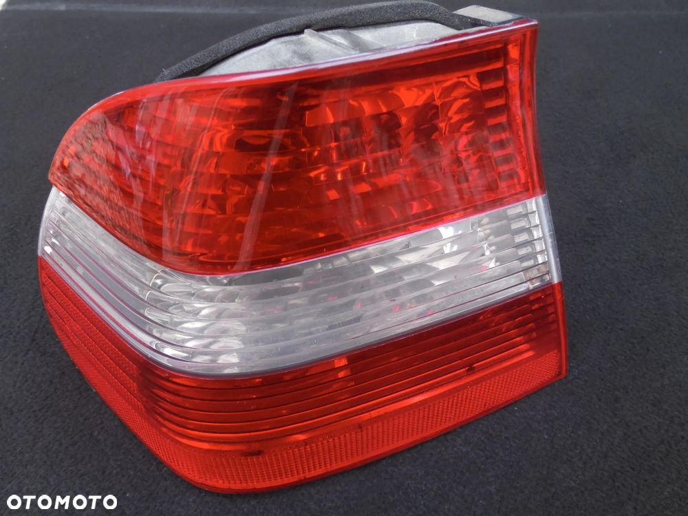 LAMPA TYLNA LEWA LEWY TYŁ SEDAN 388021 L1 6910531 BMW E46 LIFT - 1