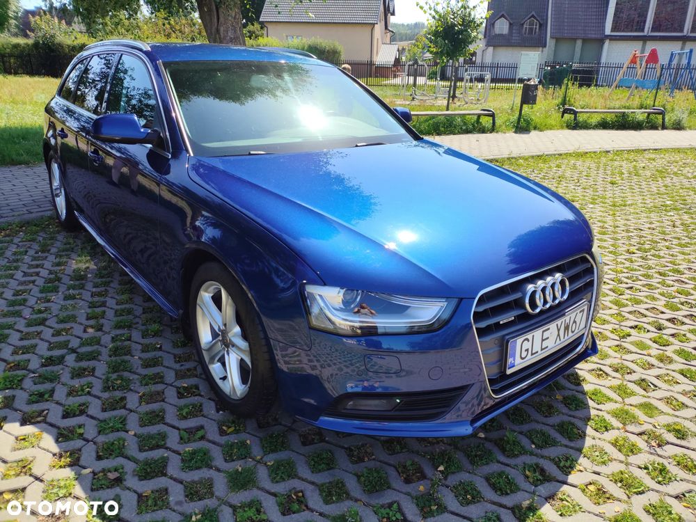 Audi A4 - 1