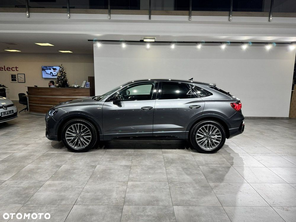 Audi Q3 Sportback - 6