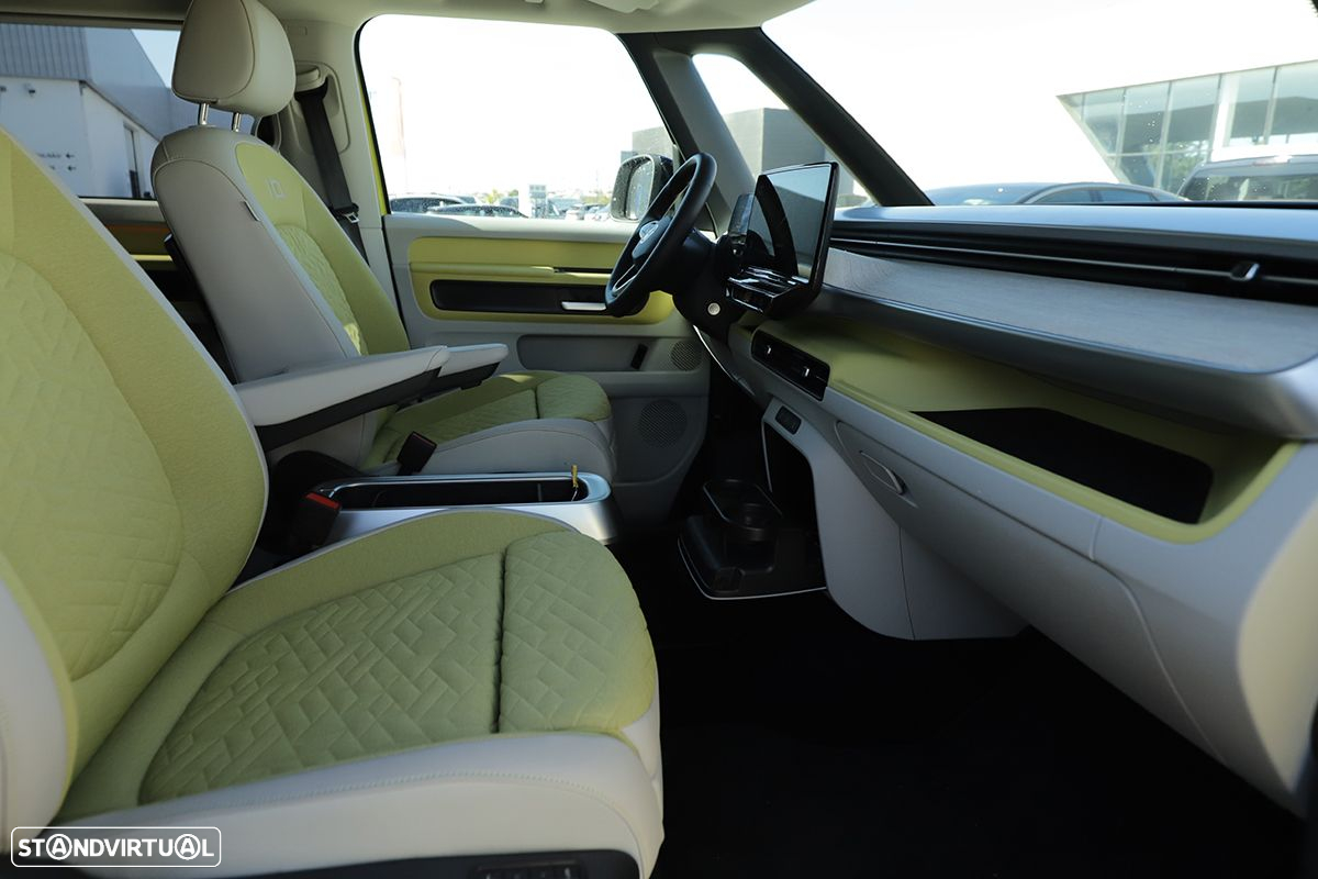 VW ID.Buzz Pro - 23