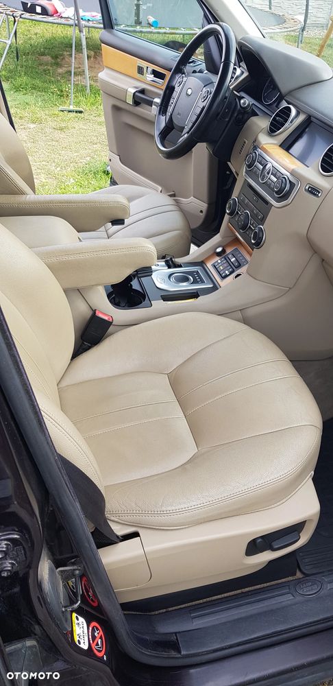 Land Rover Discovery IV 3.0SD V6 HSE - 20