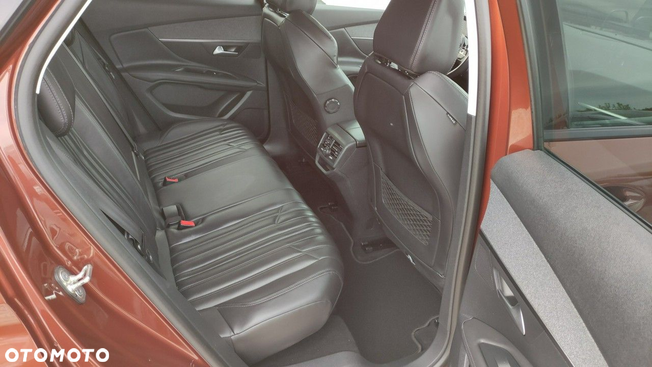Peugeot 3008 - 18