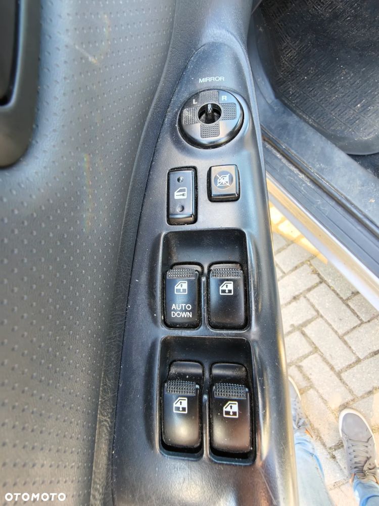 Hyundai Tucson 2.0 Comfort 2WD - 12