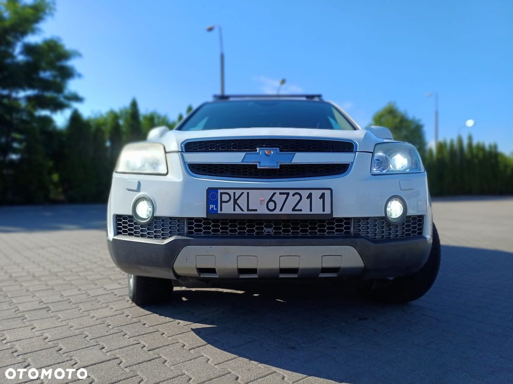 Chevrolet Captiva 2.0 d LT high 5os - 17