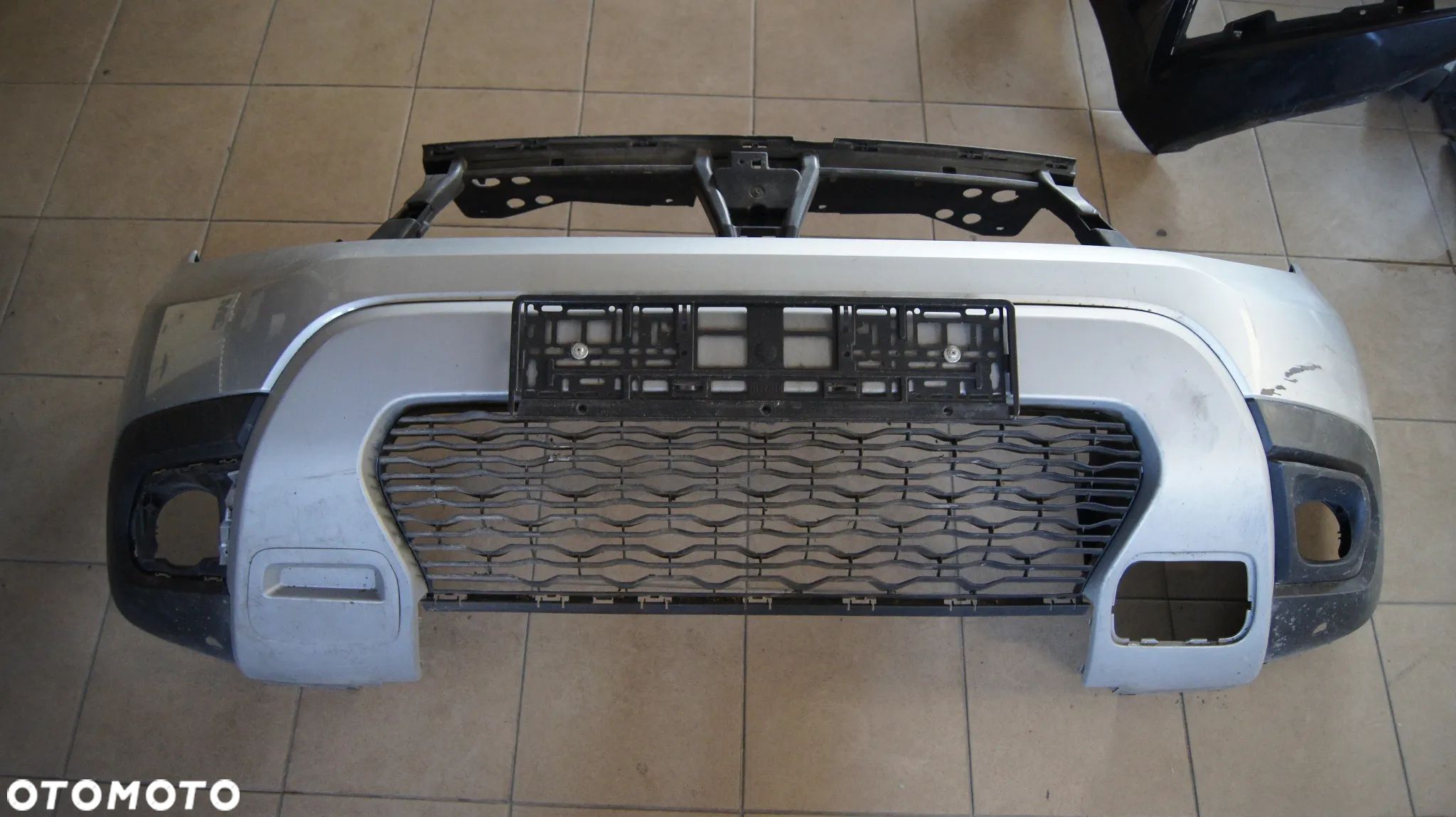DACIA DUSTER II LIFT 21- ZDERZAK PRZÓD PRZEDNI PDC - 1