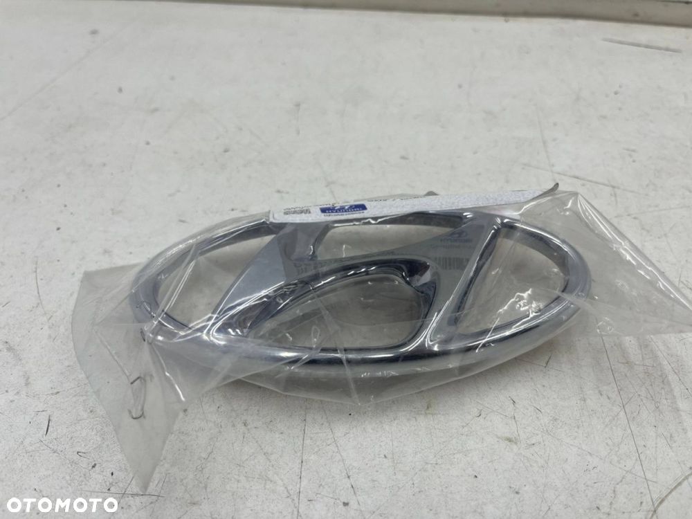 Znaczek Hyundai Tucson 3 III 15-20r. NOWY napis znaczek emblemat na klapę bagażnika ORYGNALNY - 3