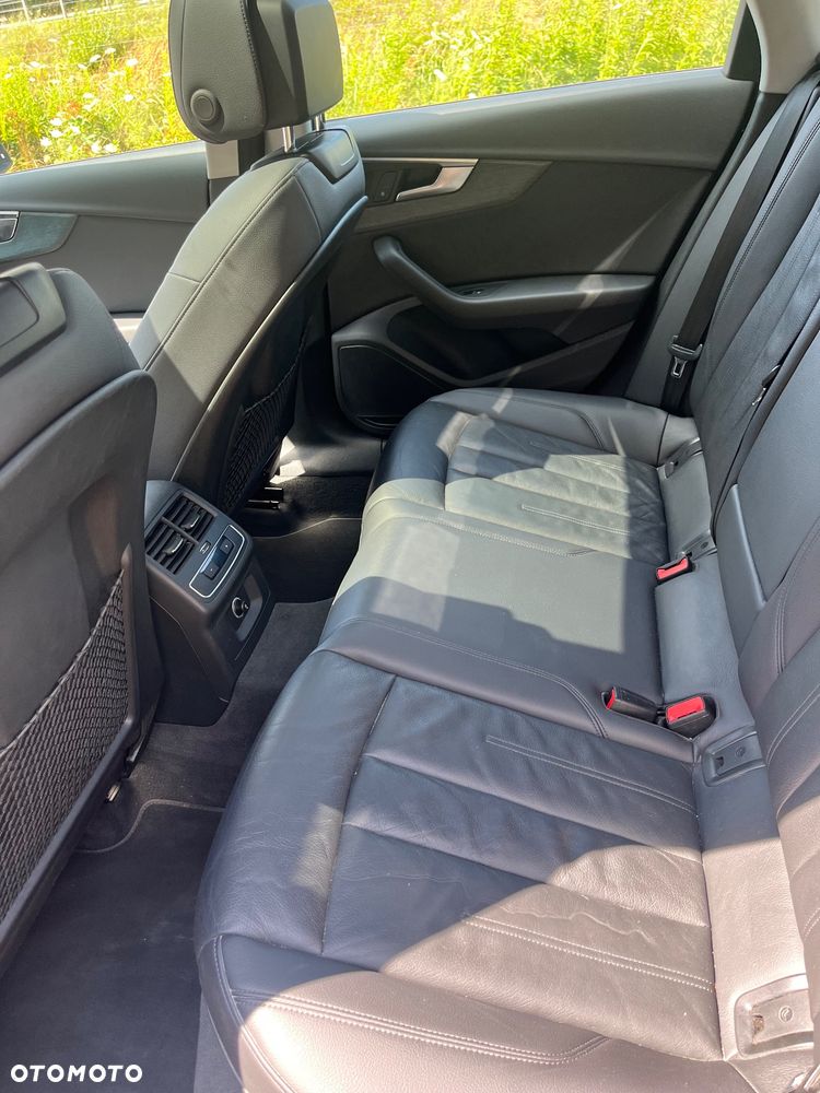 Audi A4 Limousine 2.0 TFSI S tronic sport - 24