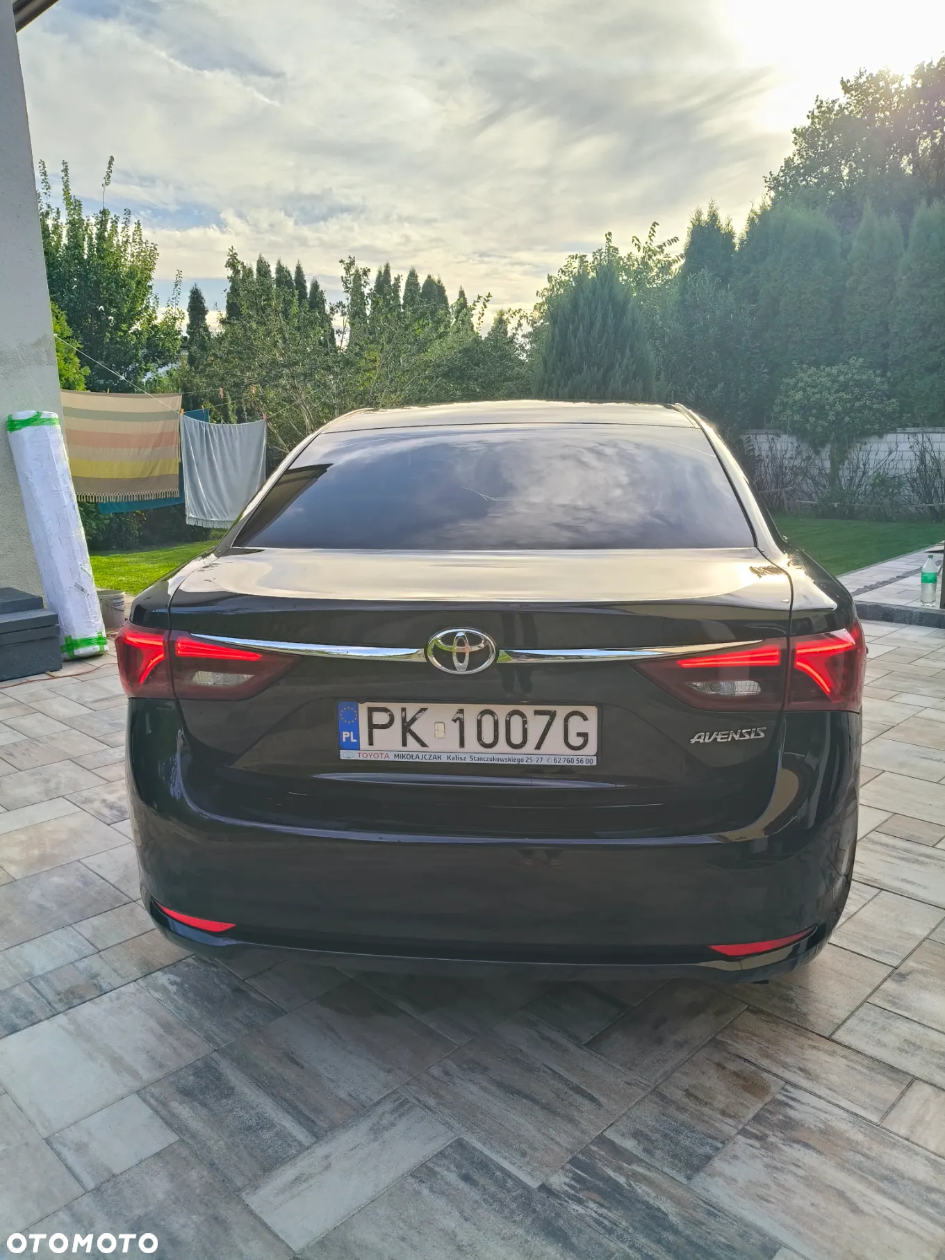 Toyota Avensis 1.8 Premium MS - 6
