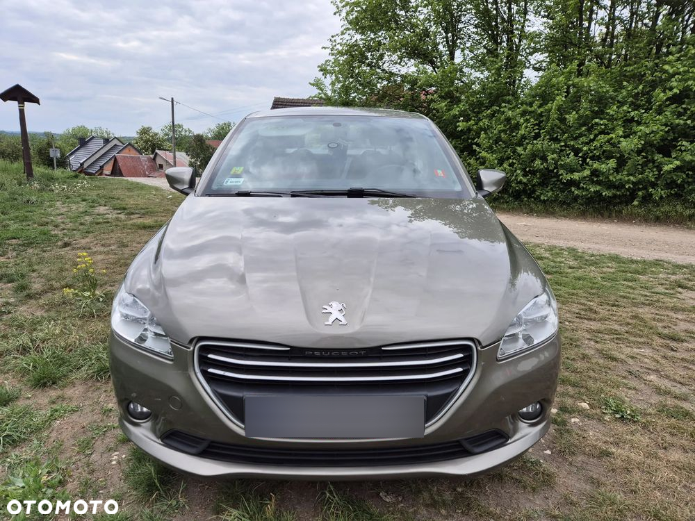 Peugeot 301 1.6 BlueHDi Active - 8