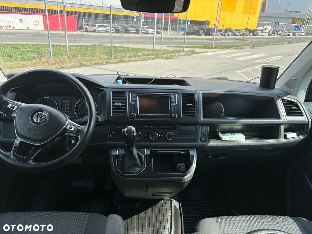 Volkswagen Multivan - 14
