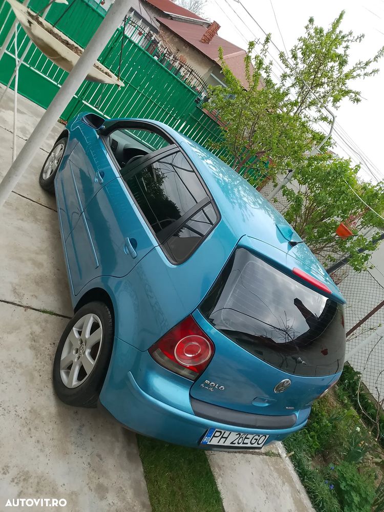 Volkswagen Polo 1.2 Attractive - 3