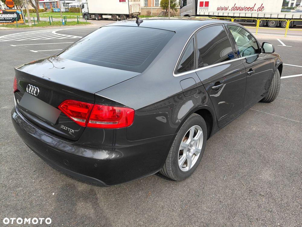 Audi A4 Limousine 2.0 TDI DPF Attraction - 4